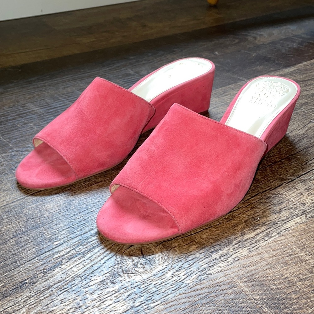 Vince Camuto pink Stephena suede wedge slide sandal size 9.5